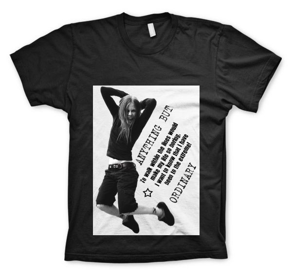 Camiseta Anything But Ordinary Preta